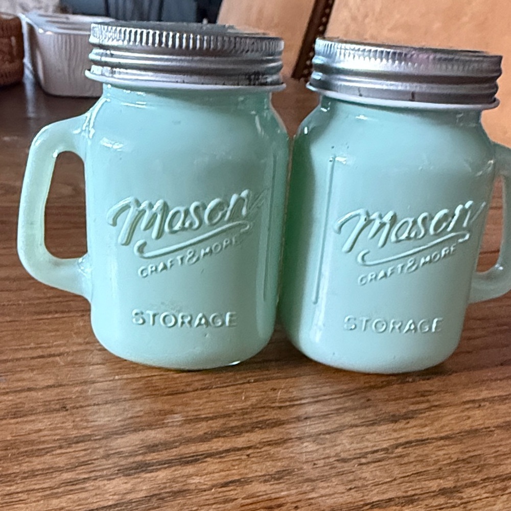 Mint Green Salt and pepper shakers
